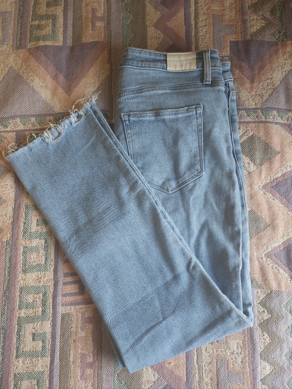 Paige Cindy Jeans Raw Hem Size 31